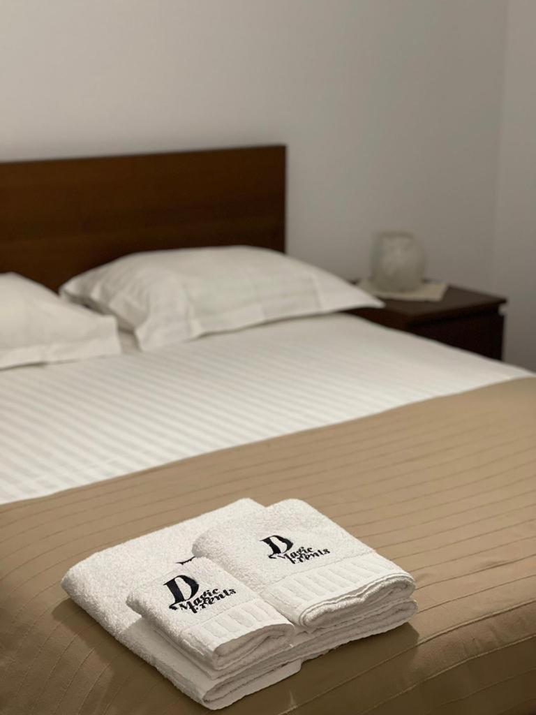 D' Magic Hotel Brosteni Buitenkant foto